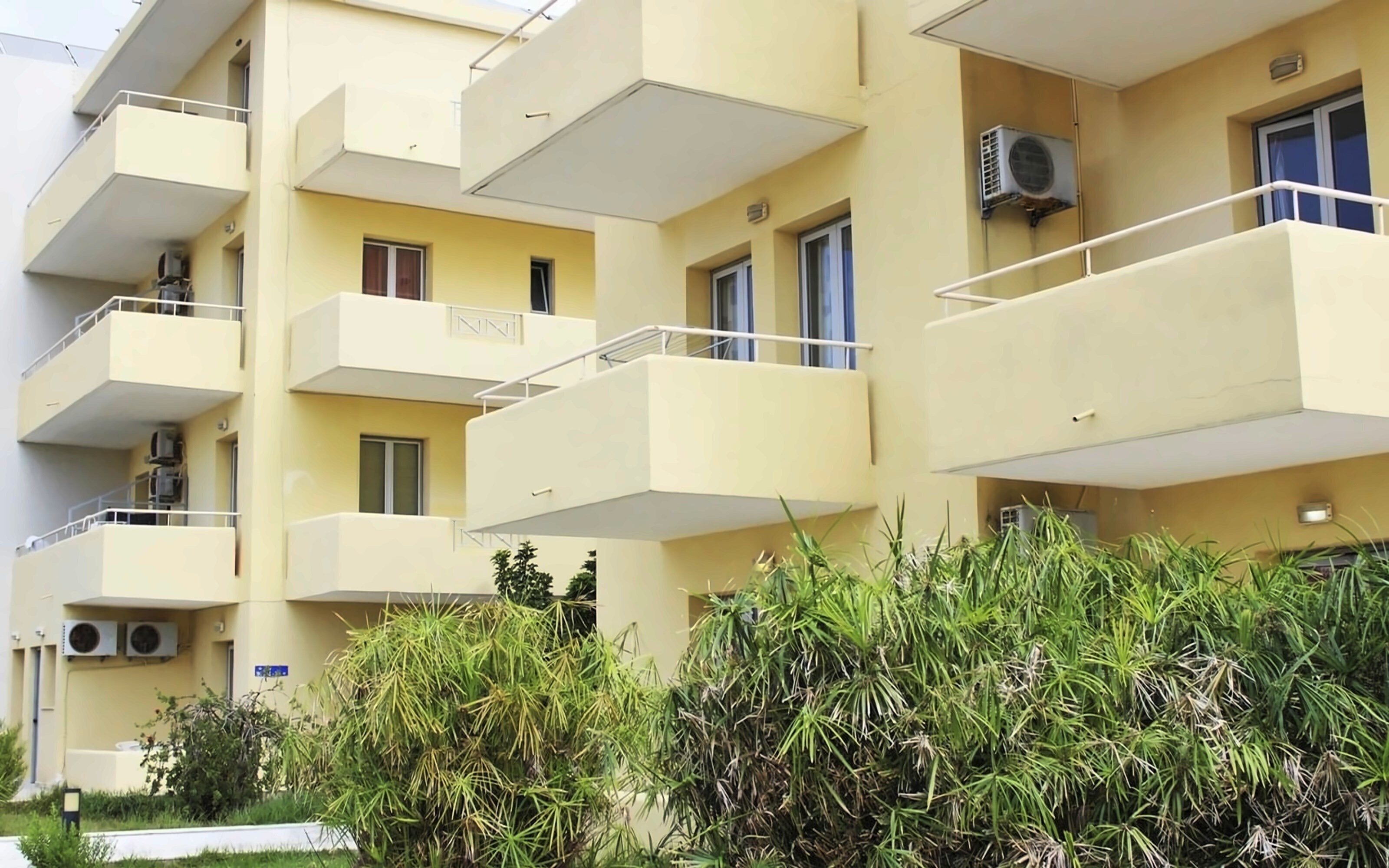 Вид Montreal Hotel 3*