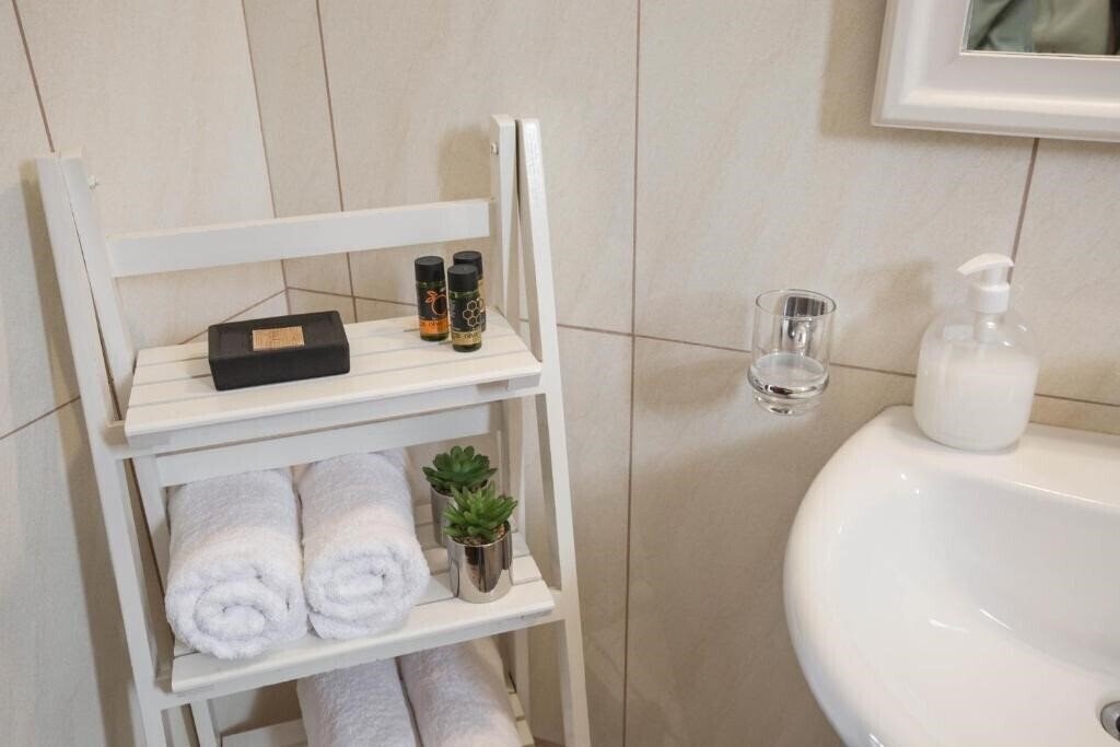 Фотографія Blue Sky Apartments 2*