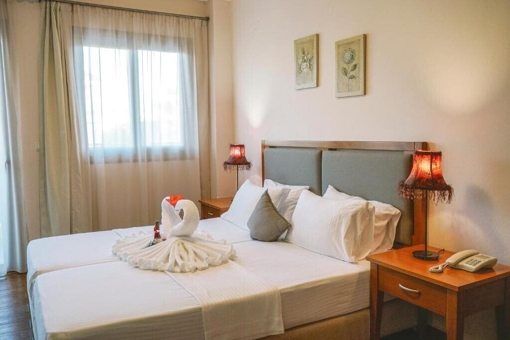 Территория Flamingos Hotel 3*