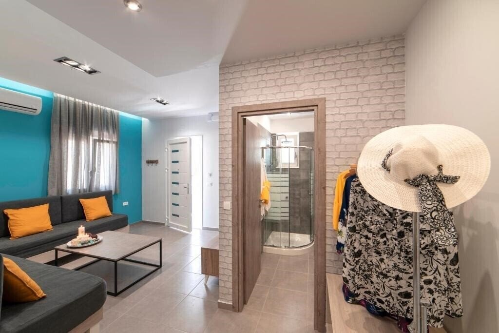 Фотографія Chania Design Suites + 3*