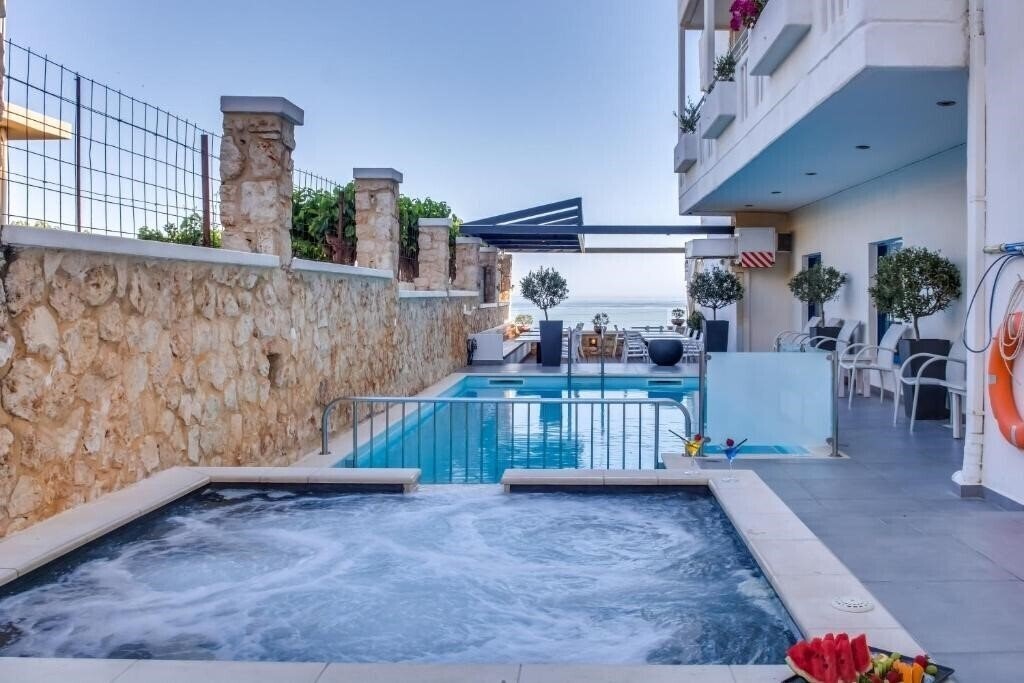 Апартаменты Alexis 3*