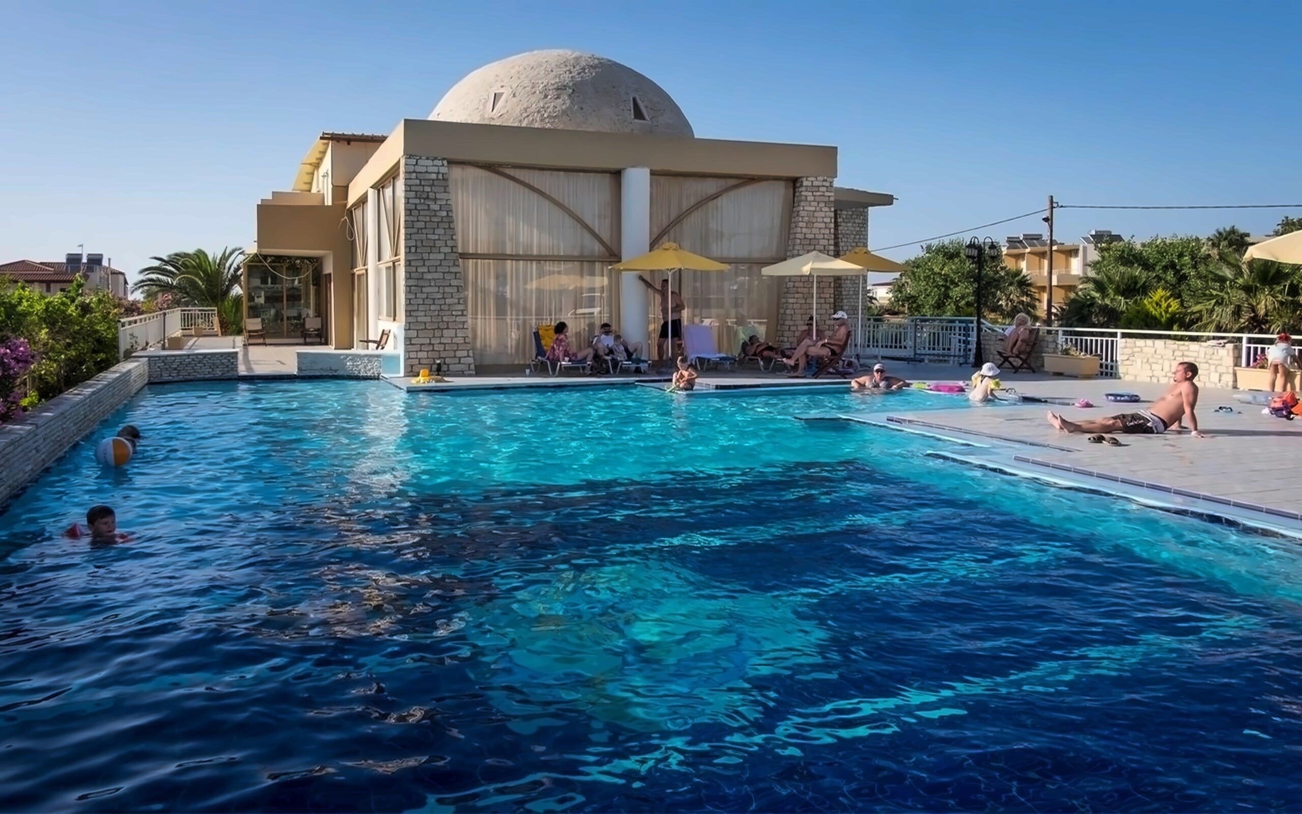 Отель Kavros Resort 3*