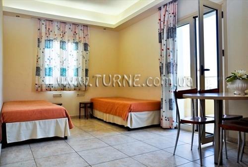 Територія Pela Sofia Aparthotel 3*