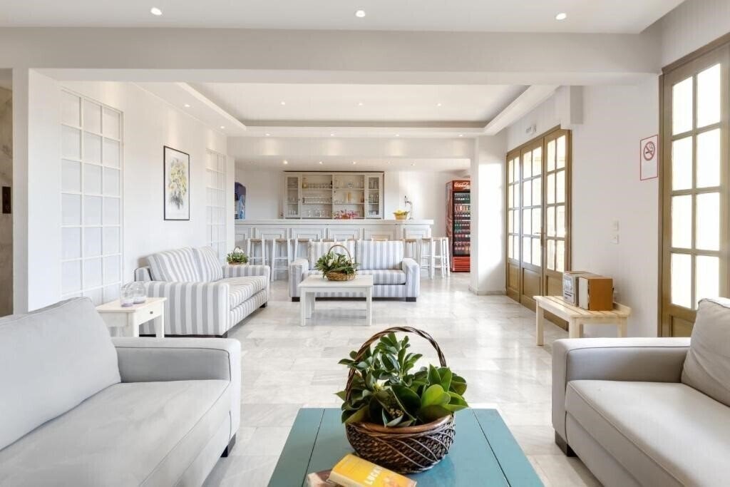 Вид Mare Apartments 3*