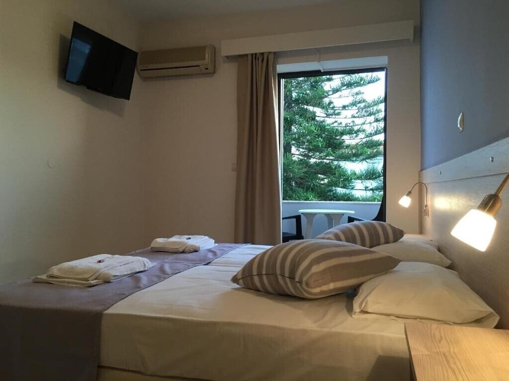 Апартаменты Apollon Hotel 3*