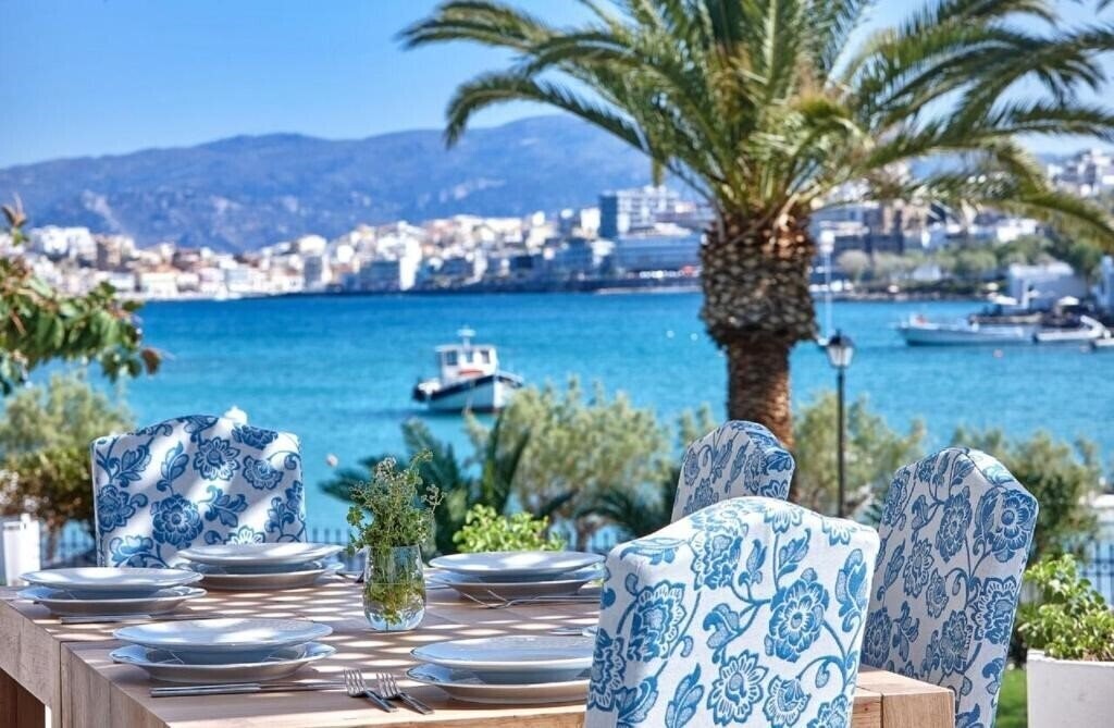 Готель Vasia Ormos 3*