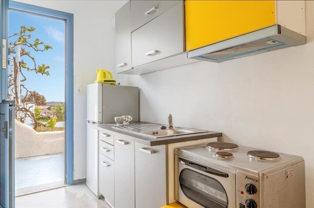 Апартаменти Gefyra Hotel 2*