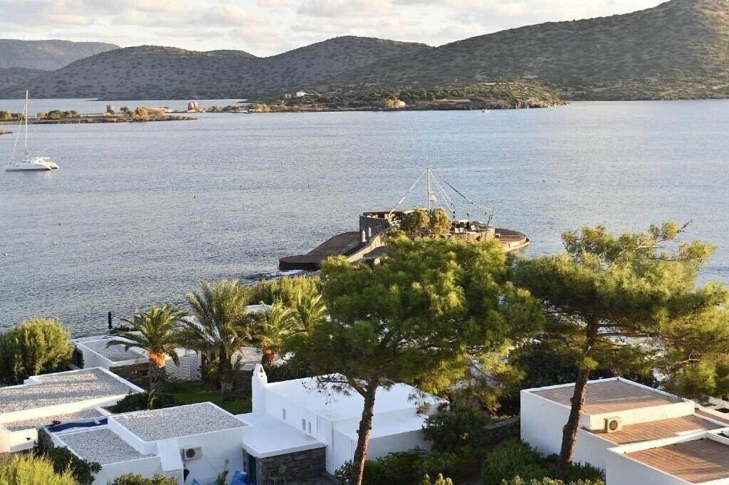 Вид Elounda Beach Hotel & Villas 5*