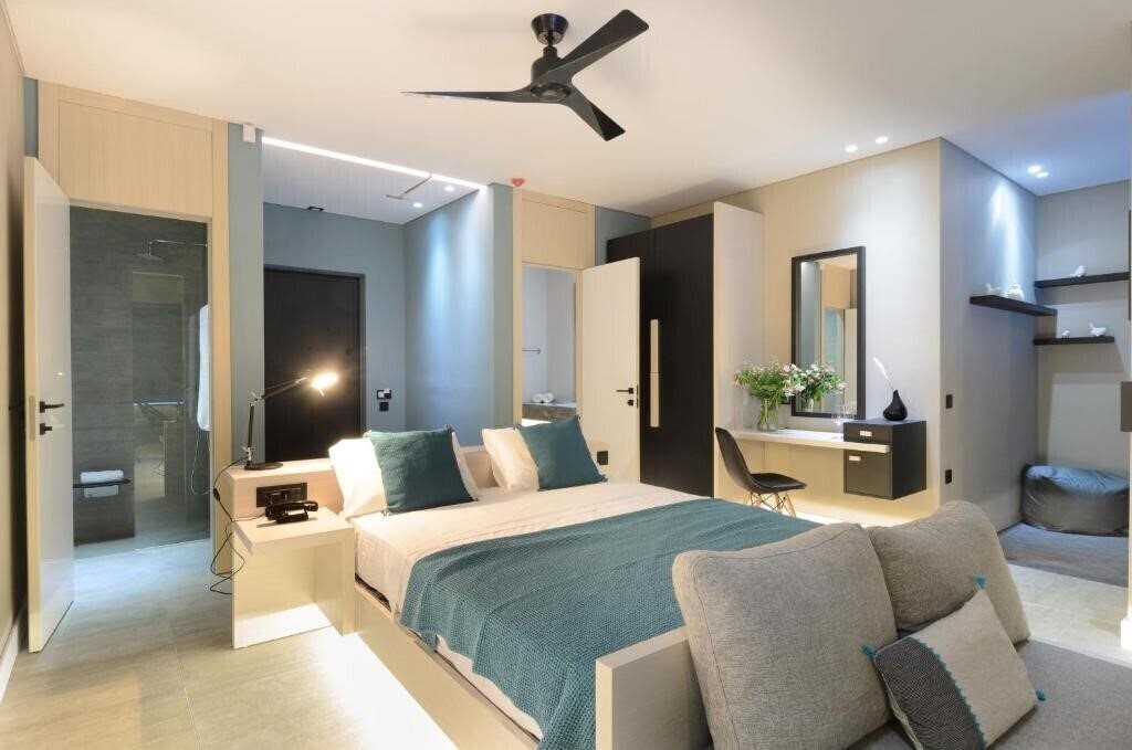 Территория Domes Aulus Elounda Curio Collection by Hilton 5*