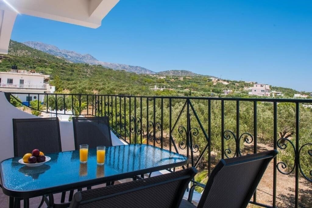 Вид Elena'S Beach Garden 2*