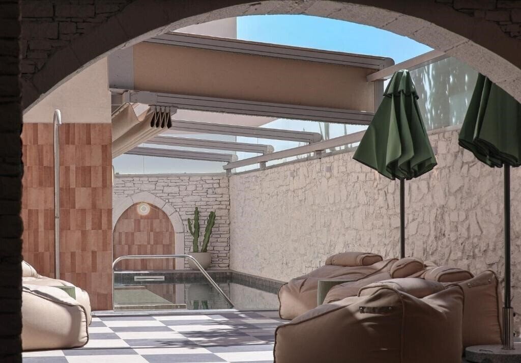 Изображение Mistral Bay Hotel 4*