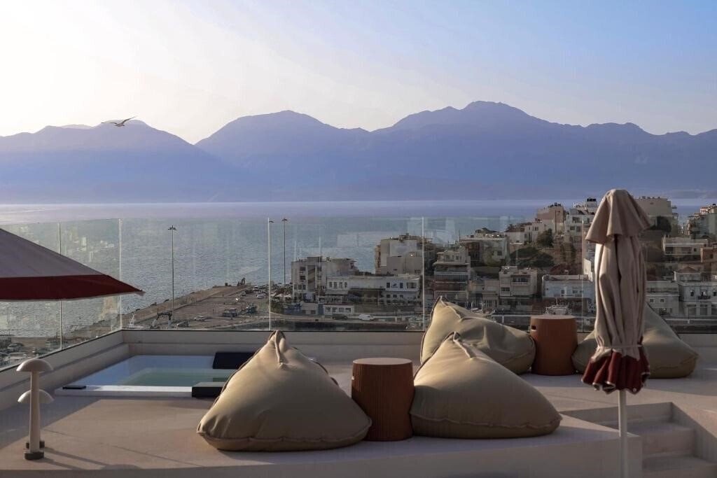 Вид Mistral Bay Hotel 4*