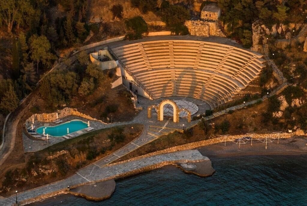 Вид Wyndham Loutraki Poseidon Resort 5*