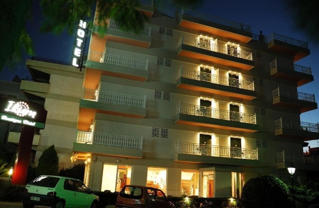 Панорама Illion Hotel 3*