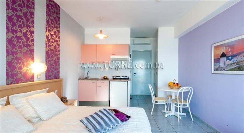 Апартаменты La Playa Apts 3*