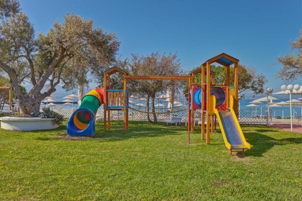Изображение Palmariva Beach Hotel 4*