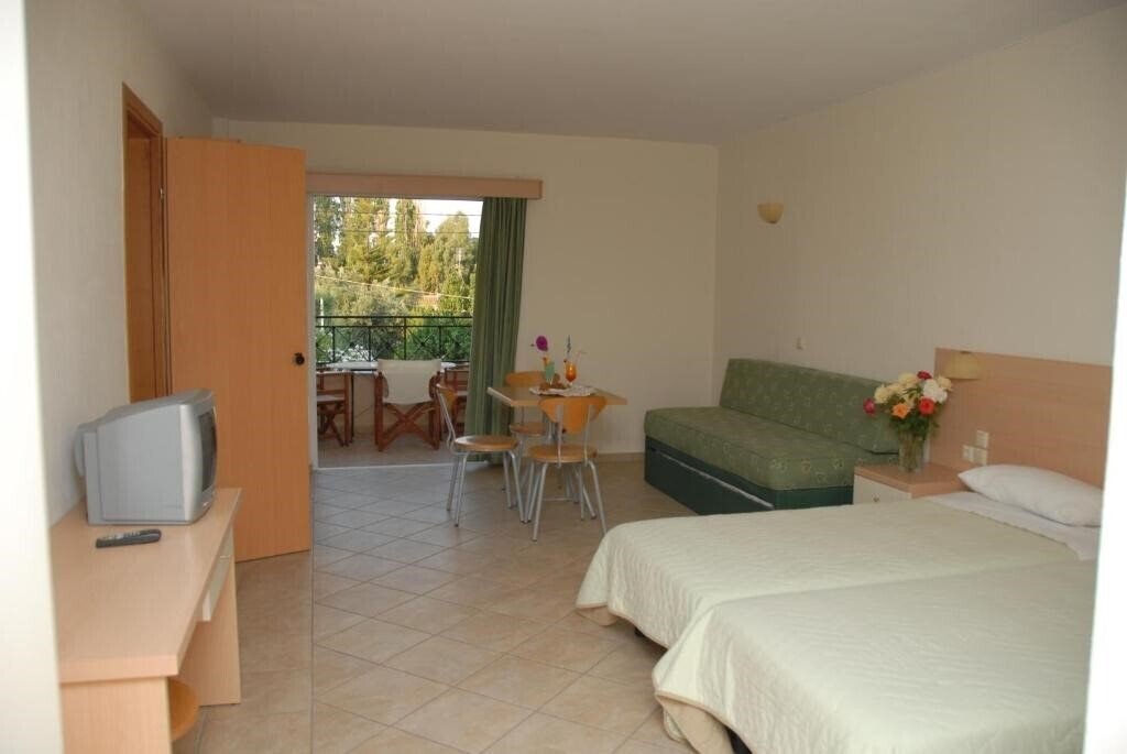 Вид Thinalos Apart Hotel 3*