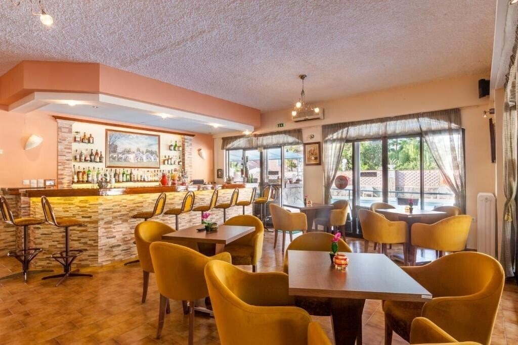 Панорама Maltezos Hotel 2*