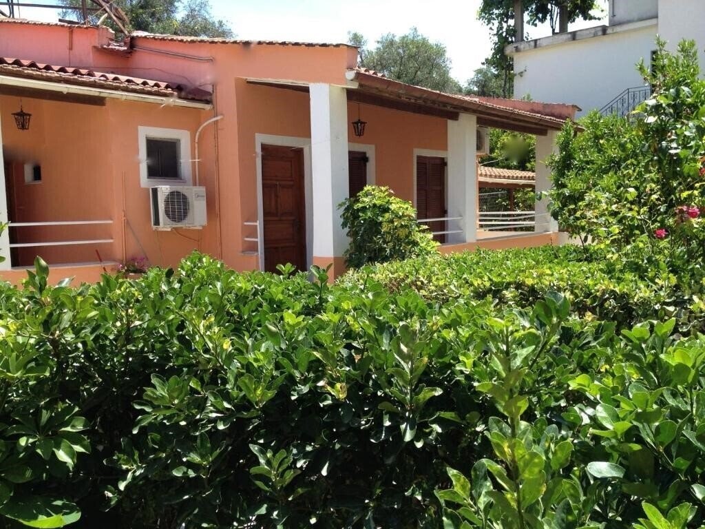 Апартаменты Alexandra Apartments Resort 3*