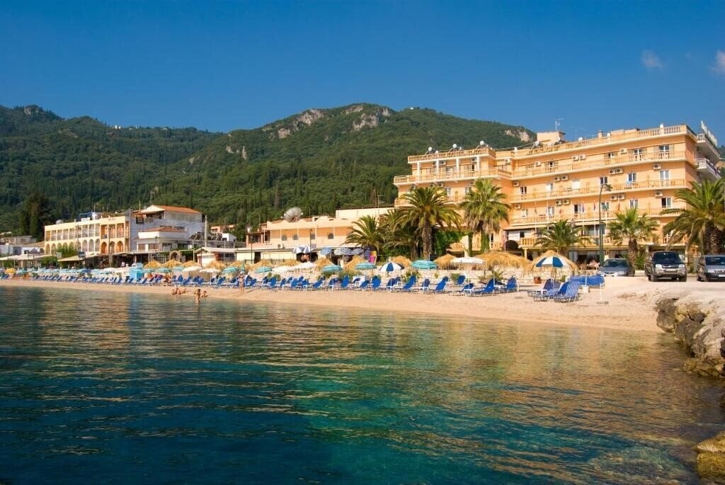Территория Potamaki Beach Hotel 3*