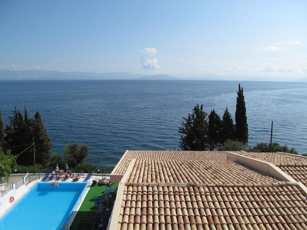 Вид Karina Hotel 2*