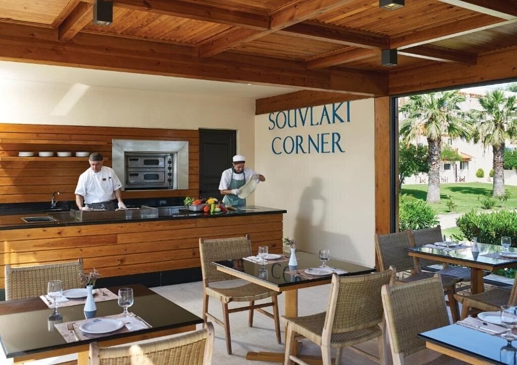 Вид Mitsis Roda Beach Village 4*