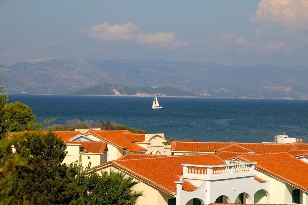 Изображение Mediterranean Blue 3*