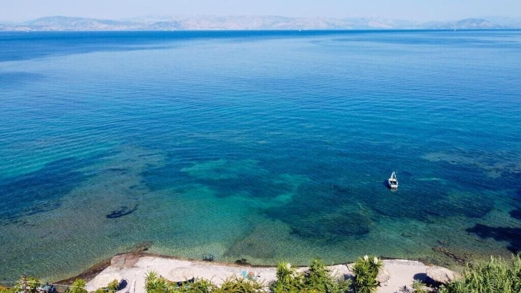 Територія Hotel Kaiser Bridge 3*