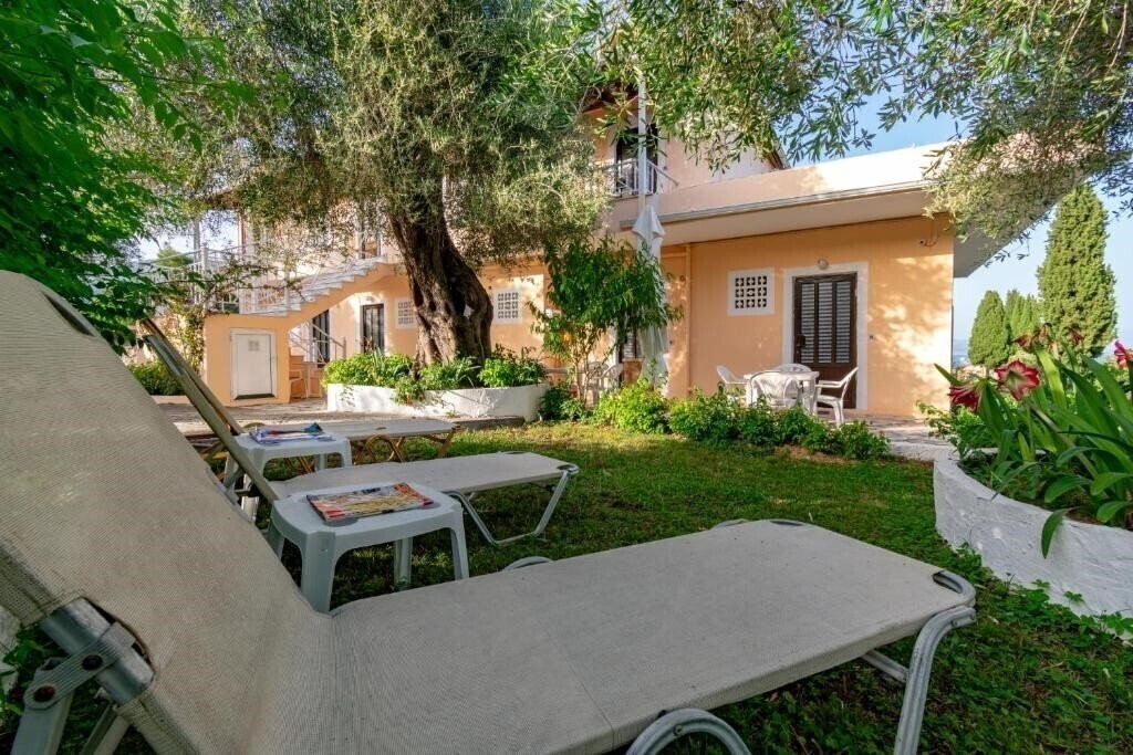 Территория Marilena Apartmets & Studios 2*