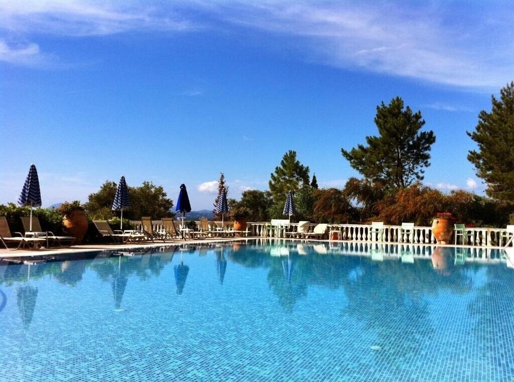 Территория Nautilus Barbati 3*