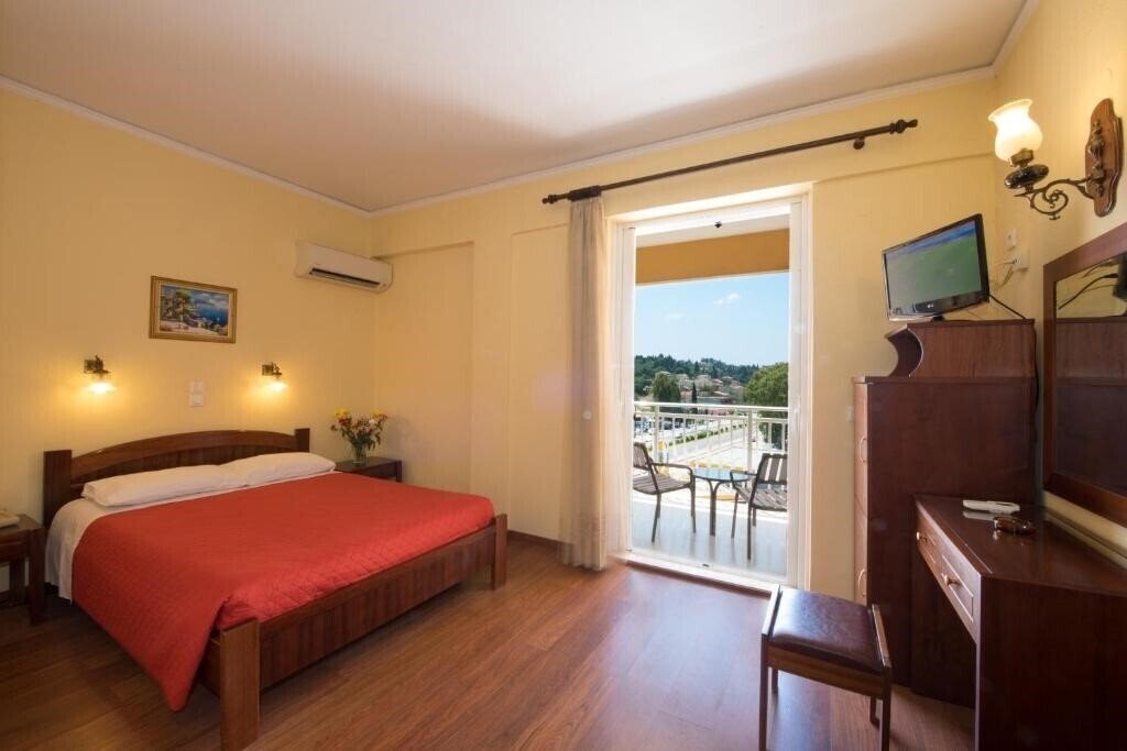 Фото Sunset Hotel Corfu 3*