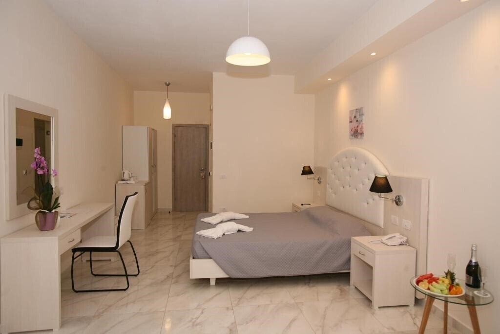 Апартаменти Saint George Palace Hotel 4*