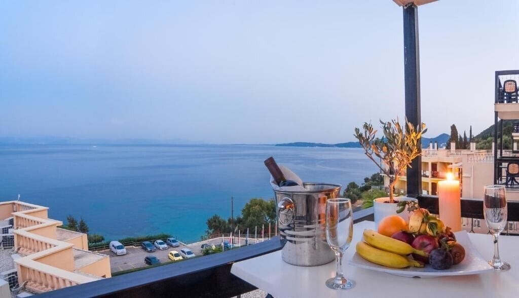 Картинка Mitsis Belvedere (ex. Corfu Belvedere Hotel) 3*