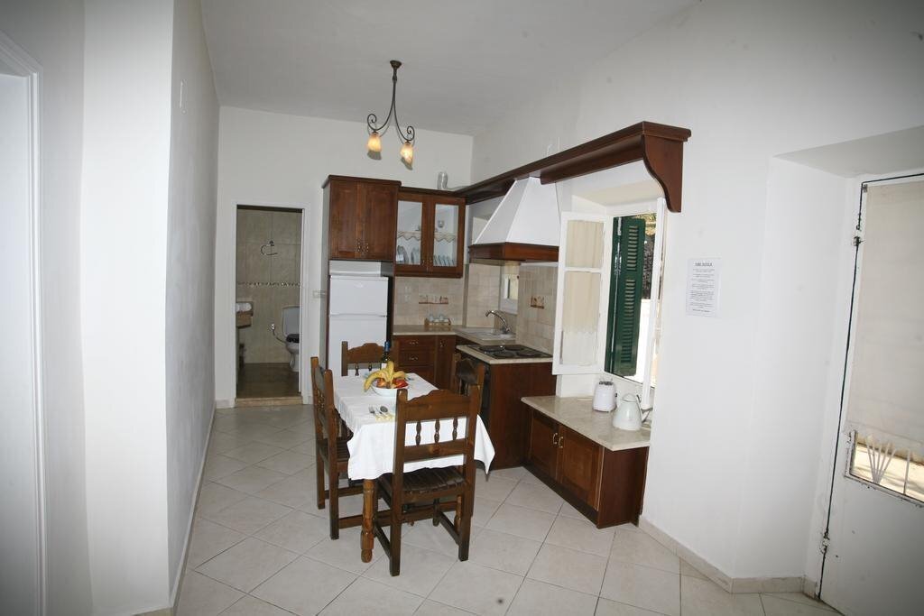 Панорама Aphrodite Aparts 3*