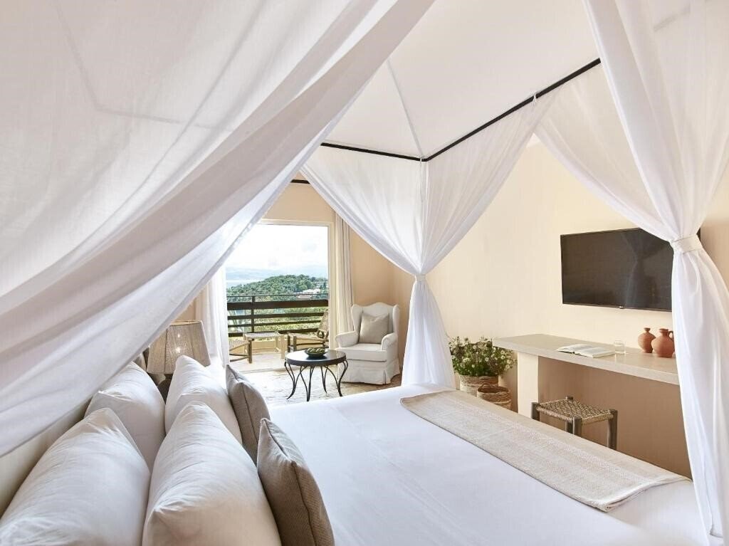 Изображение Grecotel Luxme Daphnila Bay 4*