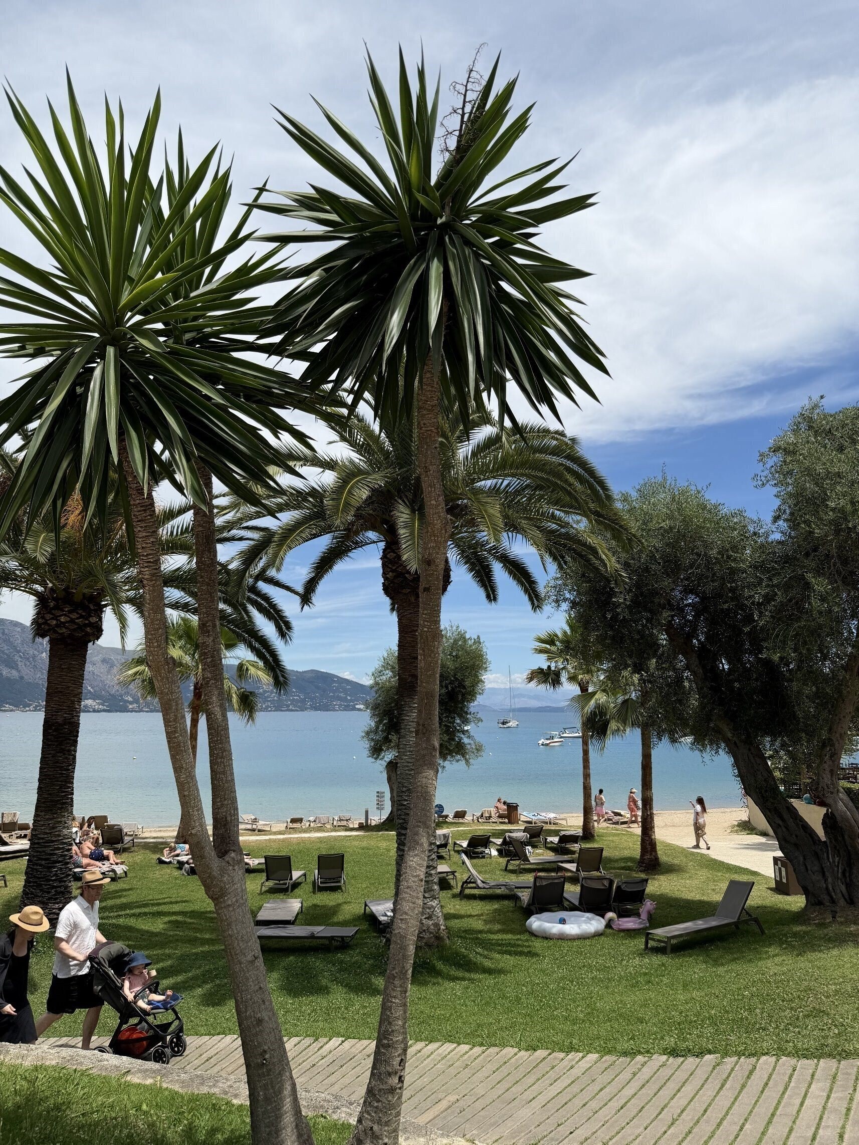 Апартаменты Grecotel Luxme Daphnila Bay 4*