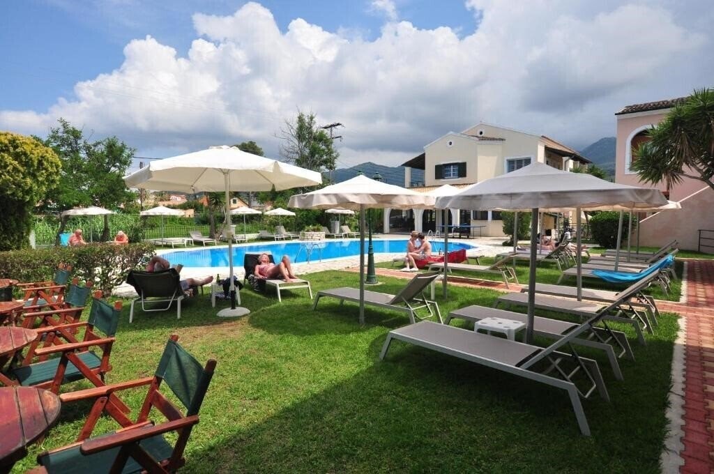 Территория Acharavi Garden 3*