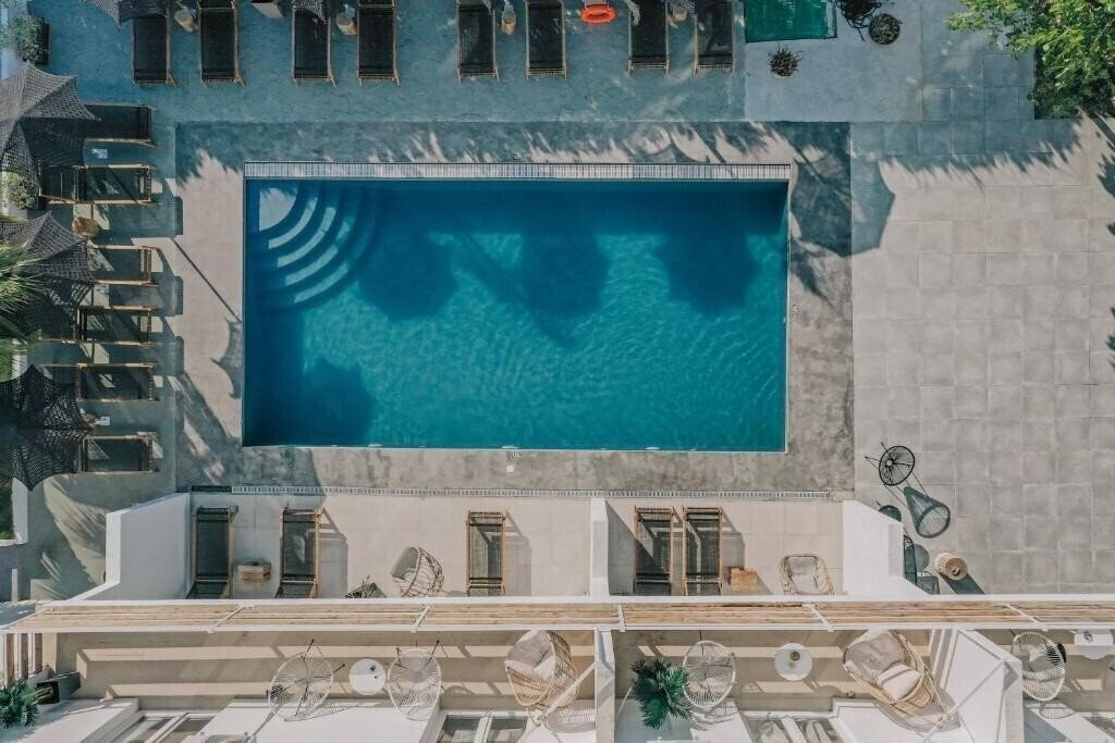 Територія Olive Grove Suites Boutique Hotel 4*