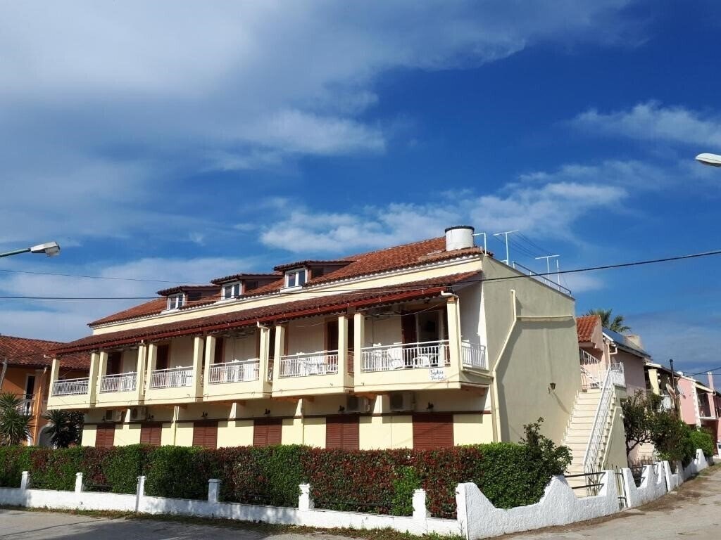 Фотография Sophie Studios 2*