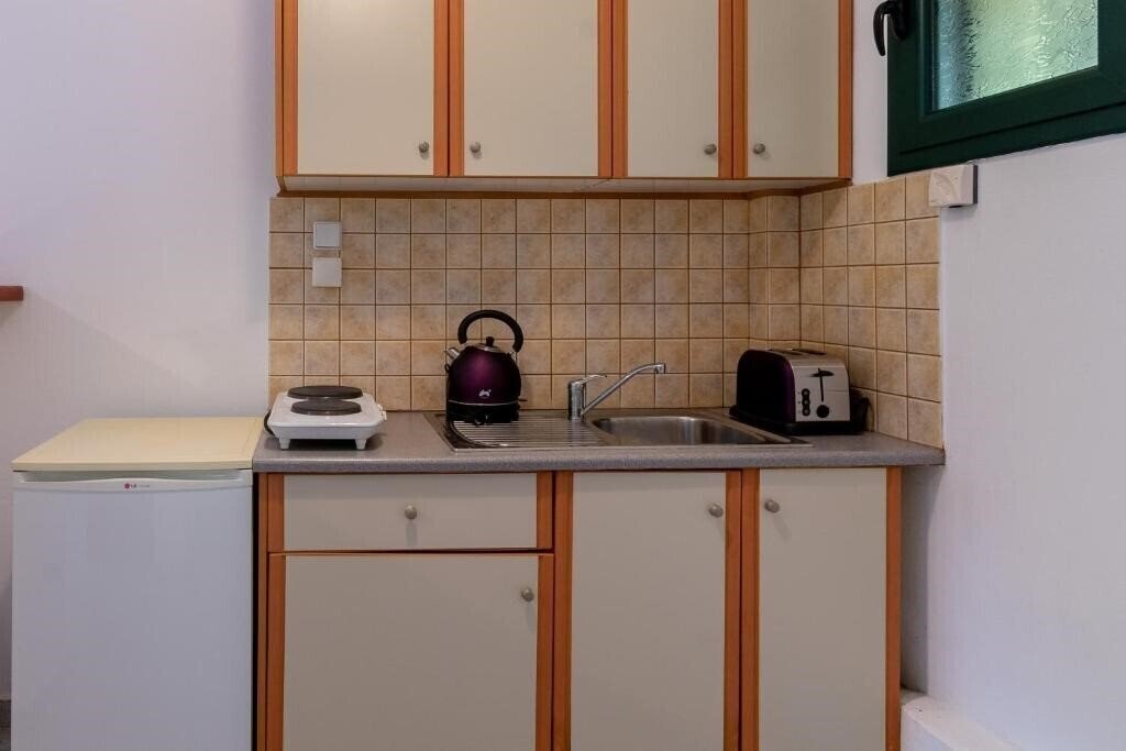 Панорама Rivendell Apartments 3*