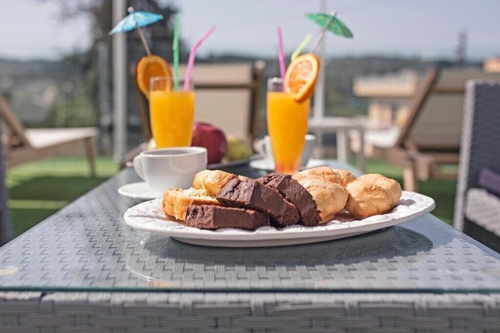 Територія San Georgio Hotel + 3*