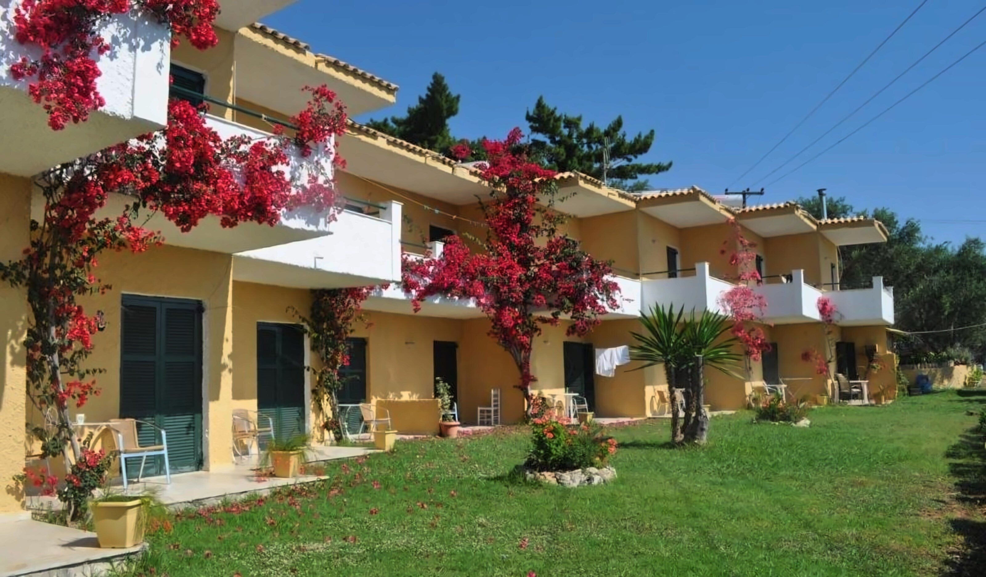 Територія Ionian View 2*