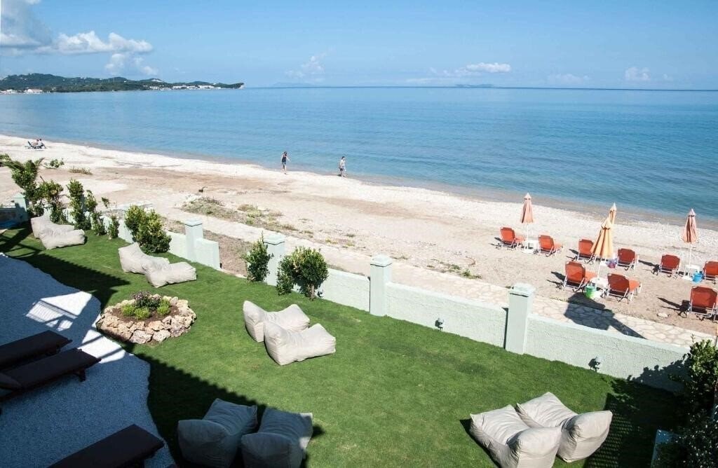 Апартаменты Cressida Seaside Apartments 4*