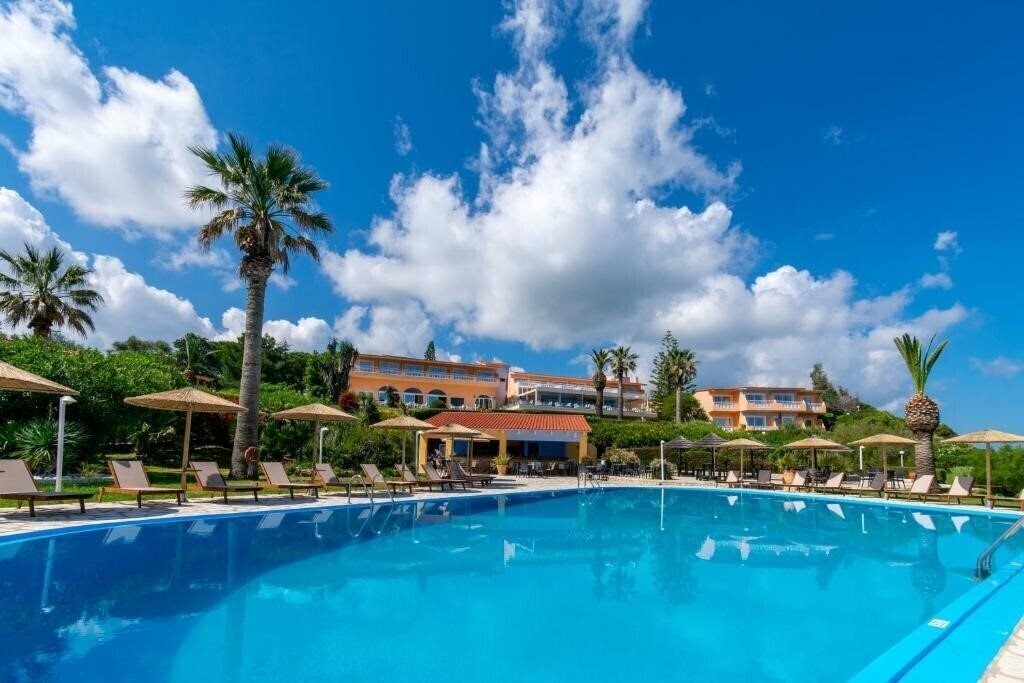 Вид Ibiscus Corfu 4*