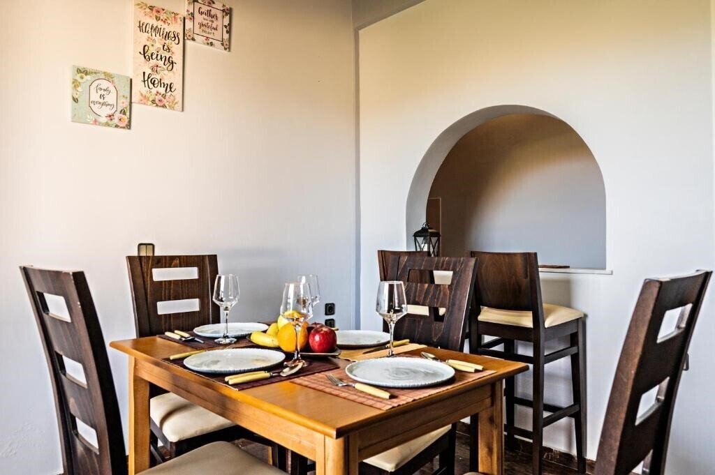 Территория Blue Sky Apartments 2*