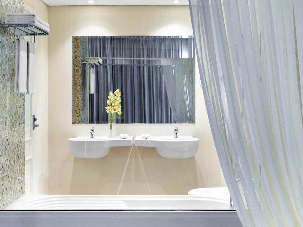 Вид Grecotel Eva Palace 5*