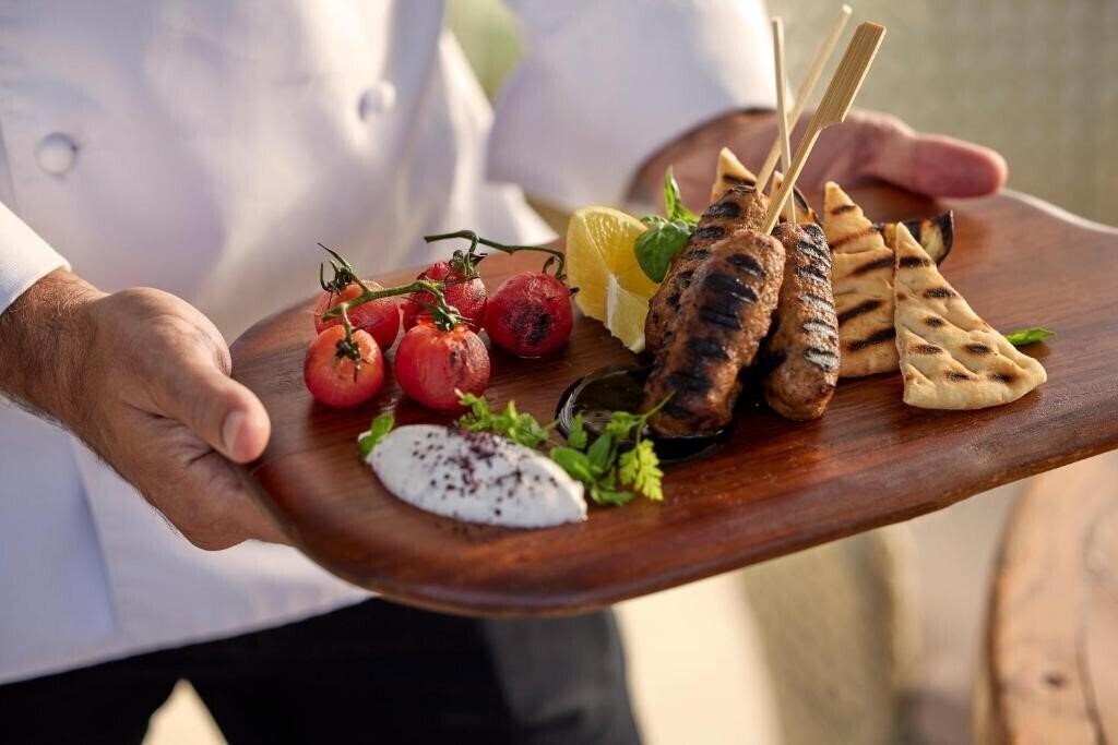 Панорама Dassia Chandris 4*