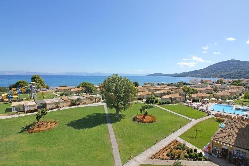 Апартаменты Mitsis Messonghi (ex. Messonghi Beach Resort) 4*