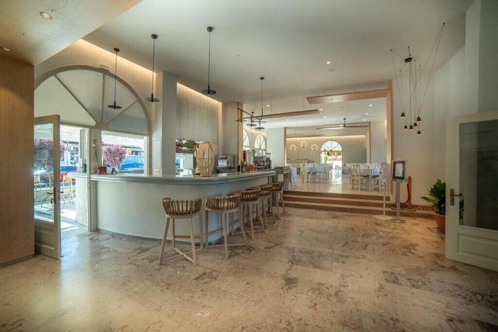 Апартаменти Alkionis Hotel 3*