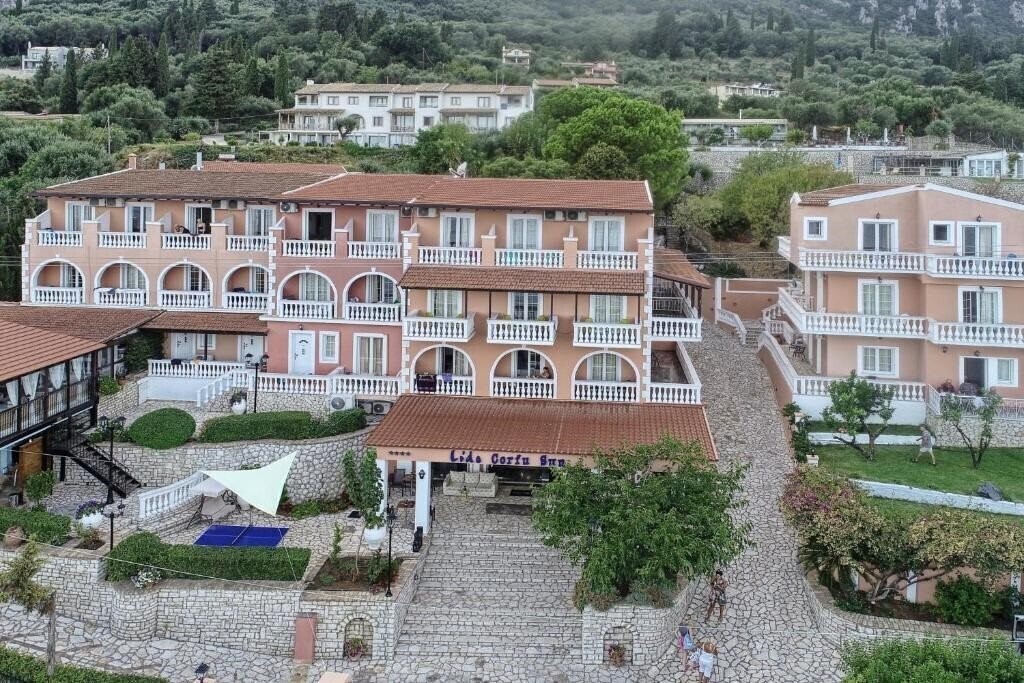 Територія Lido Corfu Sun Hotel 4*